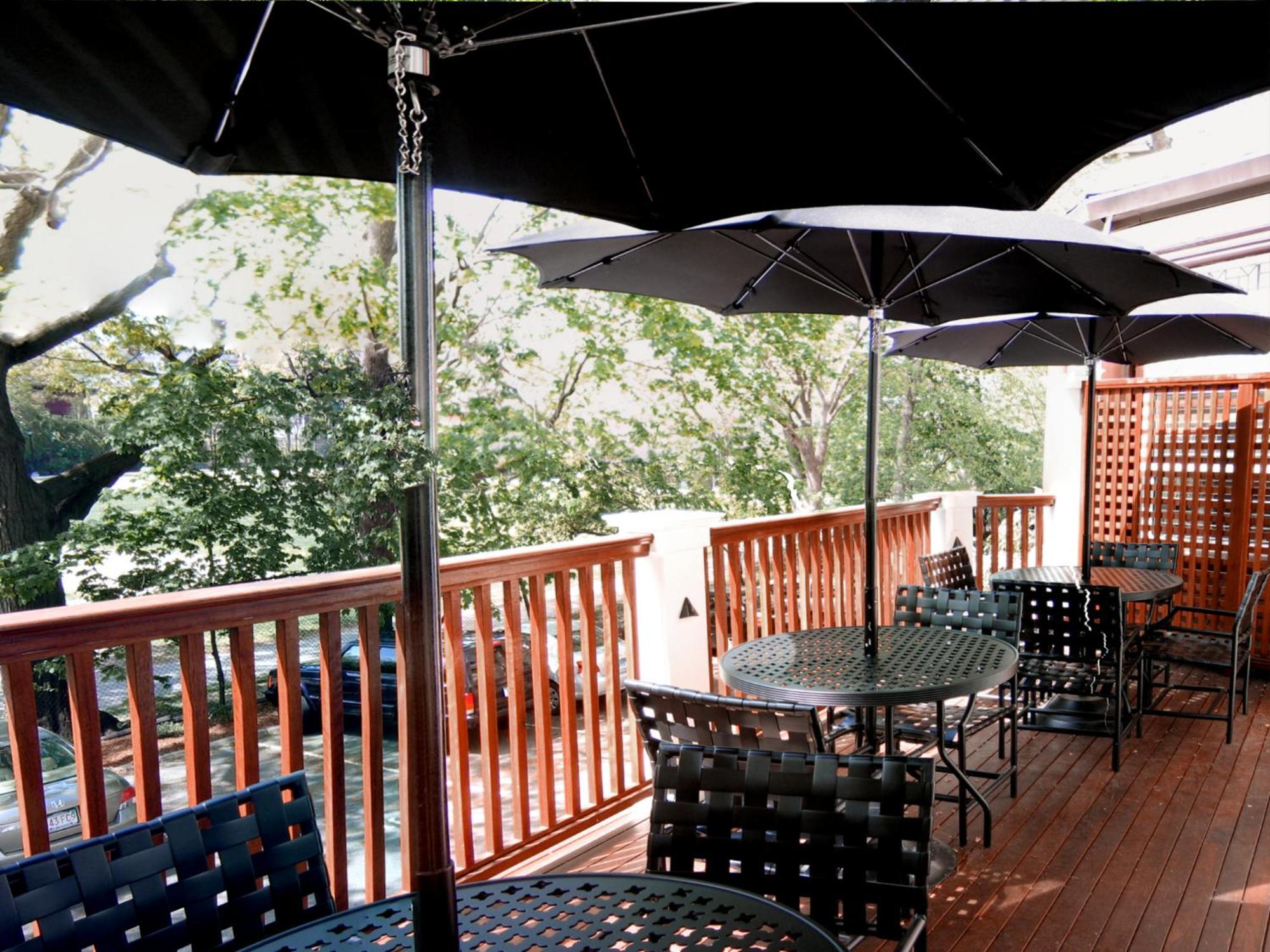 Longwood Inn Brookline Exterior photo