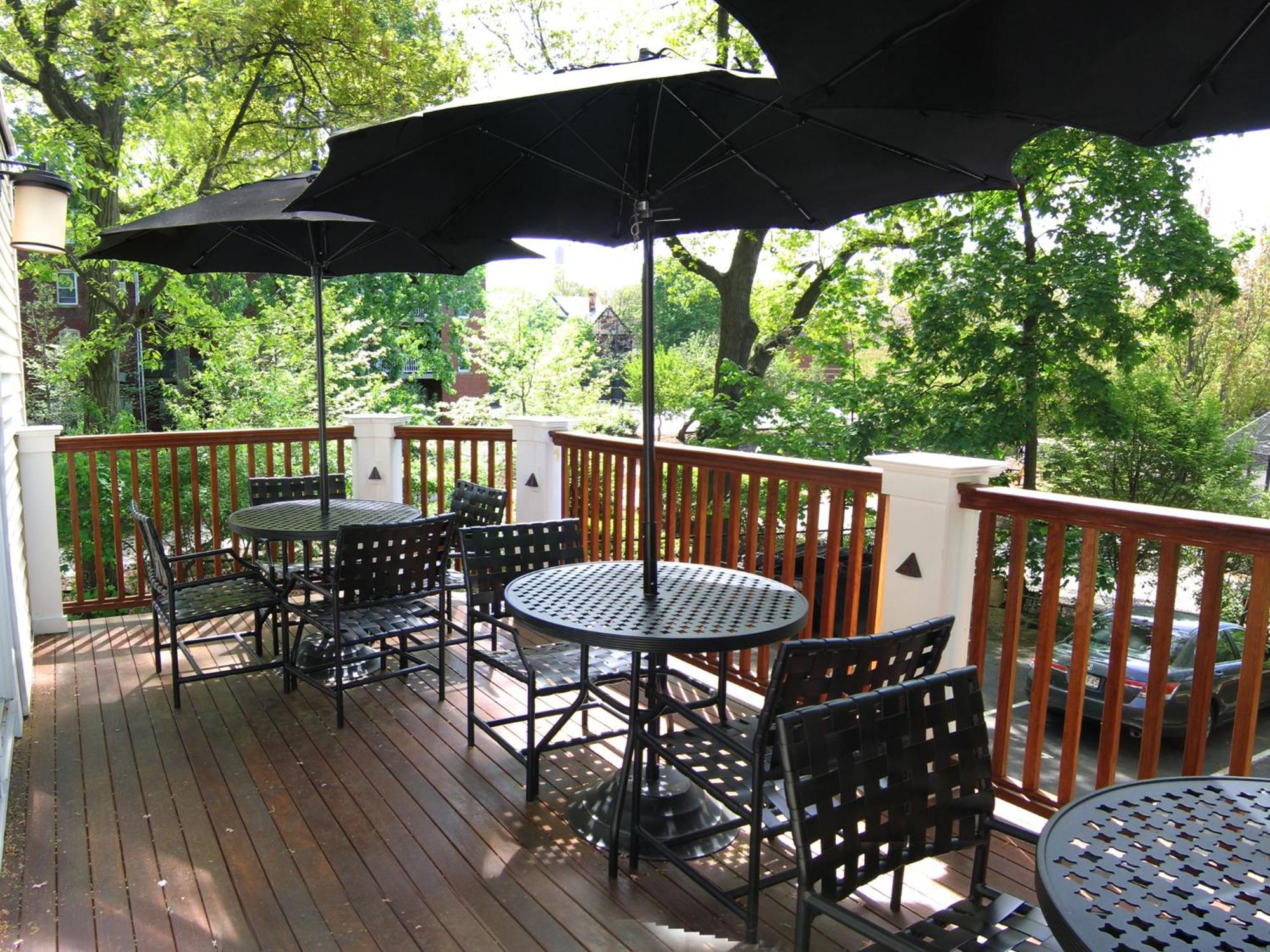 Longwood Inn Brookline Exterior photo