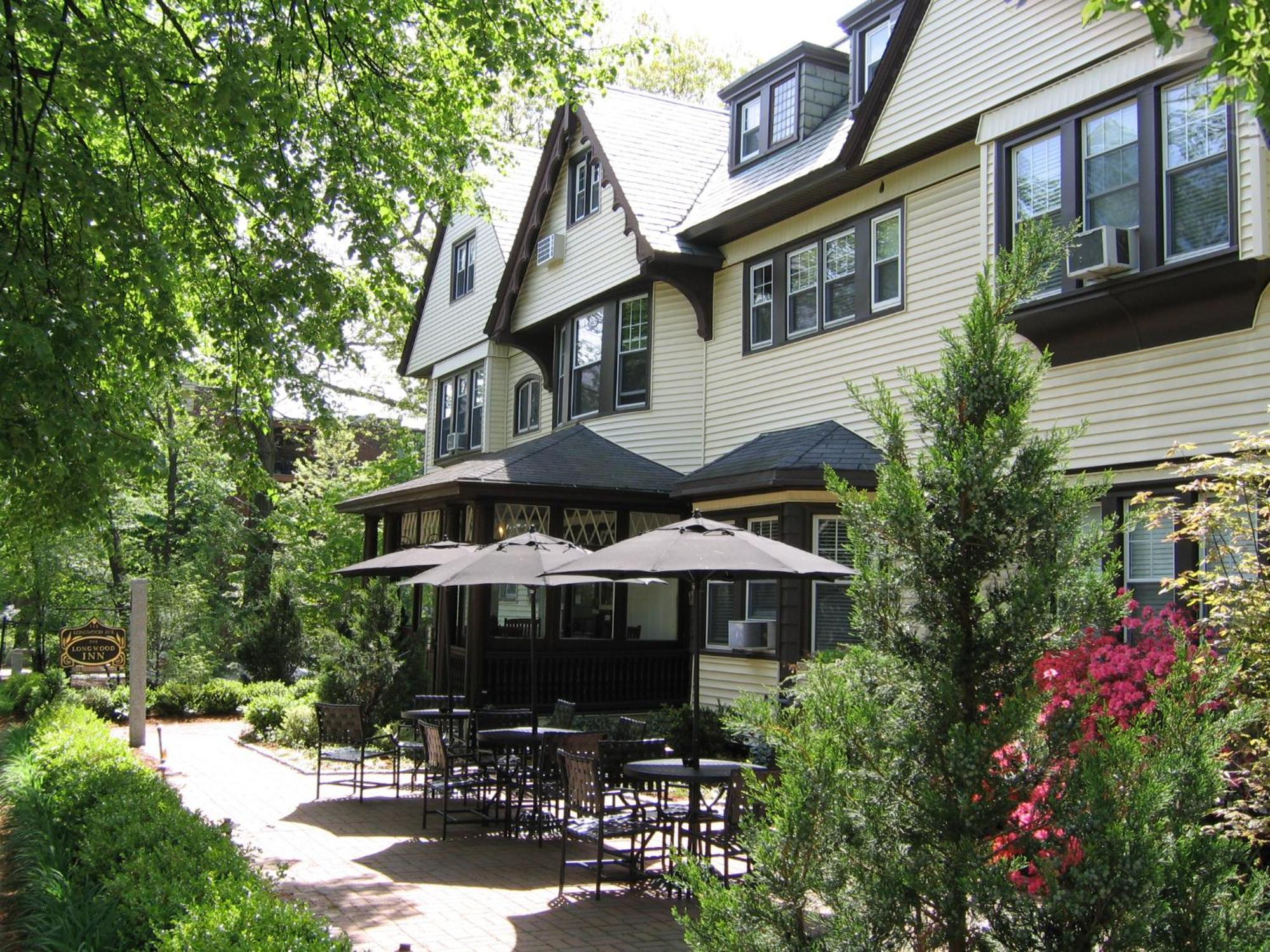 Longwood Inn Brookline Exterior photo